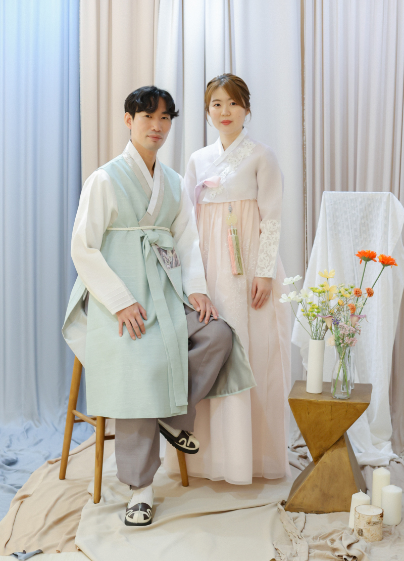 カーテンを用いたショットも♪