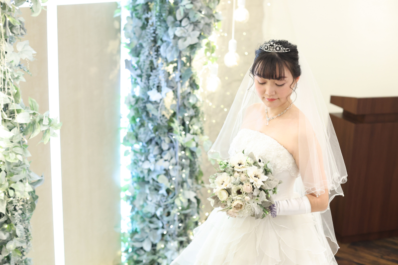 白を基調としたチャペル