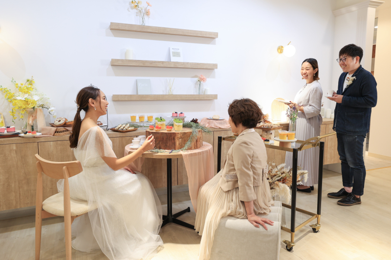 【ティー×フォト】ケーキカット付き★和装+洋装スタジオ〈9/1~12/29撮影限定キャンペーン★5万円OFF〉