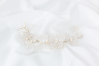 ヘアアクセサリー