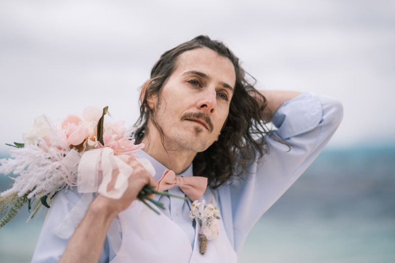 クールな新郎様