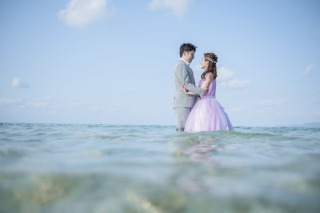 ドレスチェンジ、ヘアチェンジあり！チャペルビーチ撮影