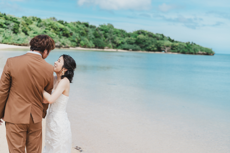 腕組みショット