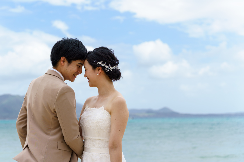 おでこをつけて