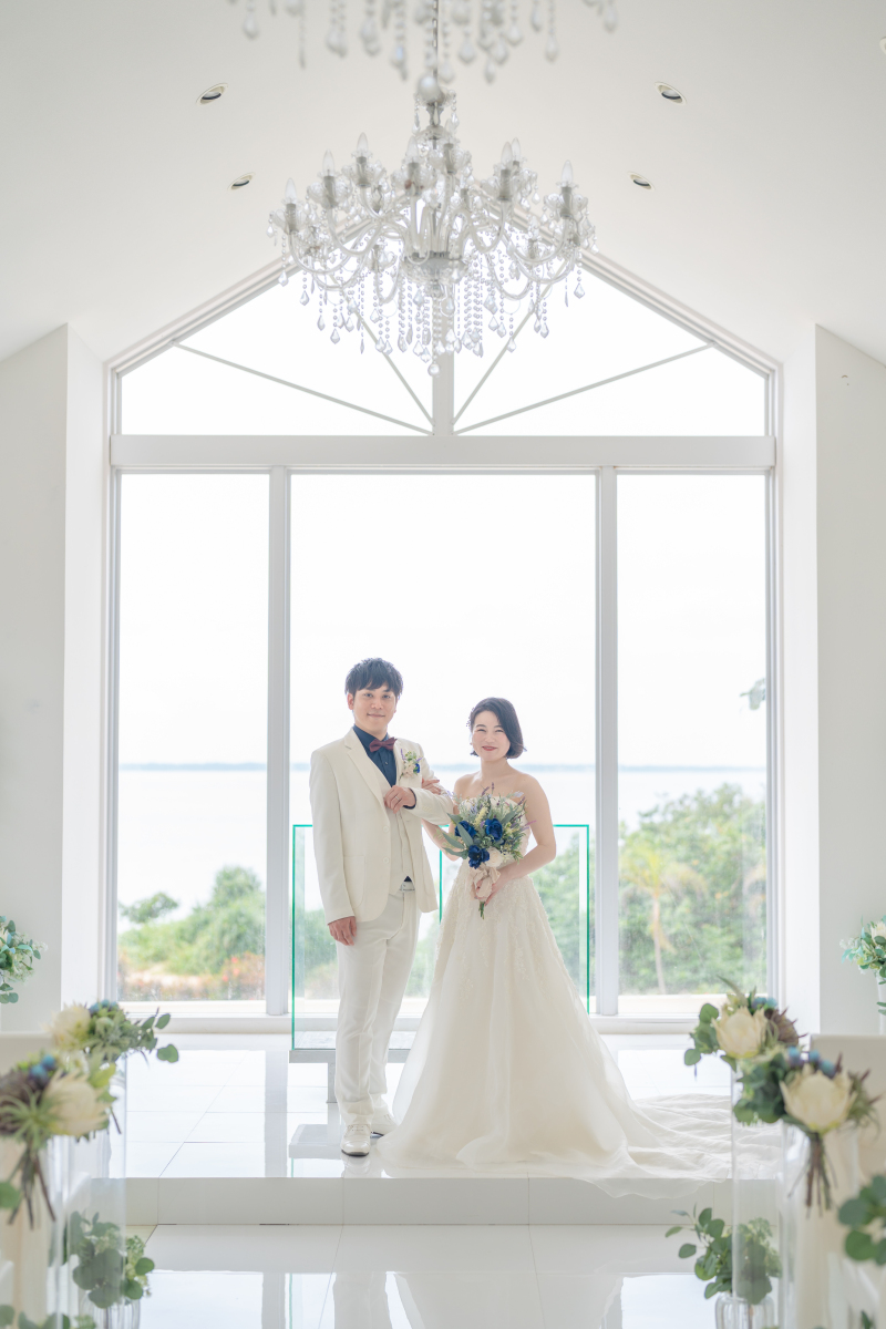 かっちりとしたポーズで