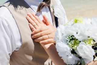 とっても眩しい！天然ビーチ撮影