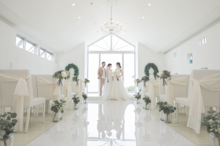 お子様も一緒にウェディングフォトを