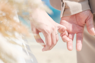 沖縄の青い海と