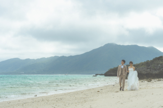 チャペルとビーチでたっぷり撮影♡