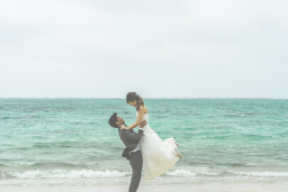 ふわっと抱き上げて