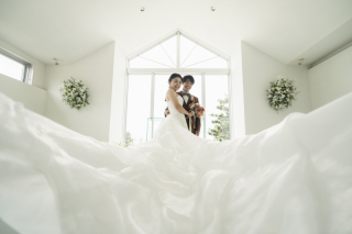 【よくばりチャペルフォトツアー＋ドローンフォト追加】グリーンもビーチも撮影できる