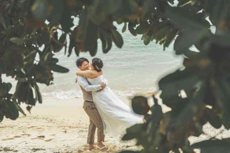 抱きついちゃって♡