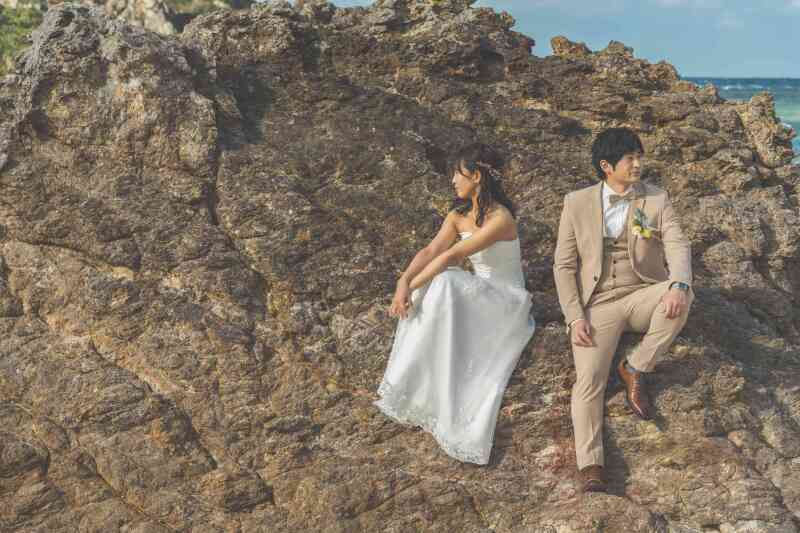 岩場でかっこよく