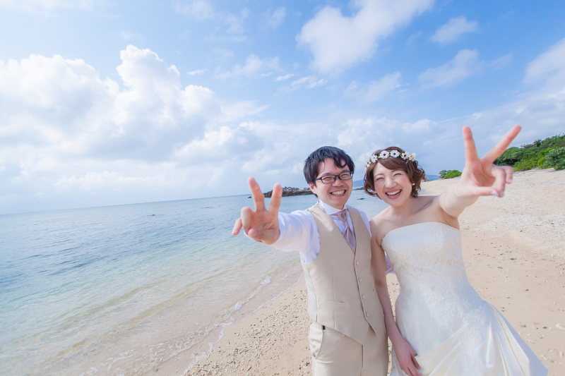 透き通る海でビーチフォト♪