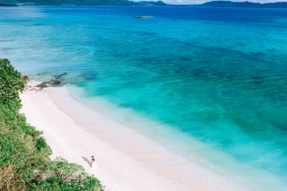 【よくばりサンセットフォトツアー＋ドローンフォト追加】珊瑚礁の海を一望できる！