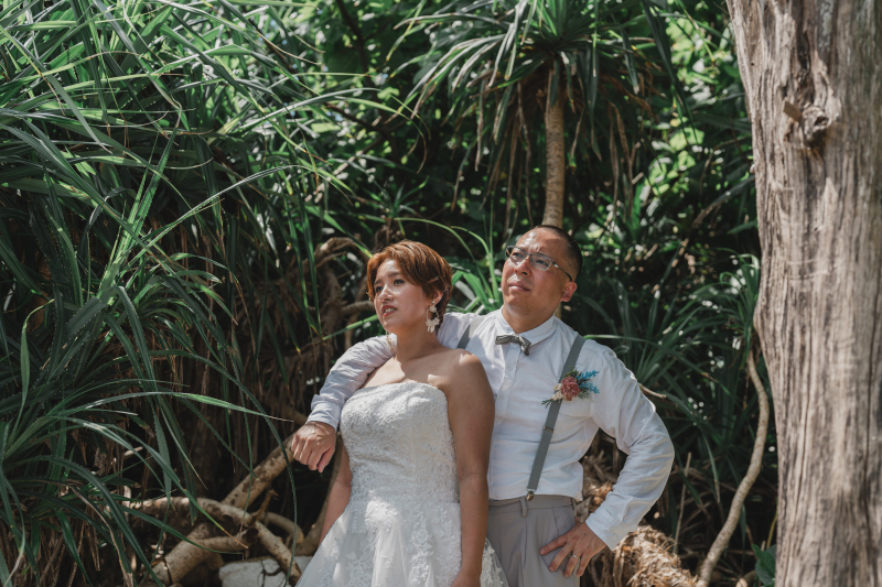 グリーンを背景に