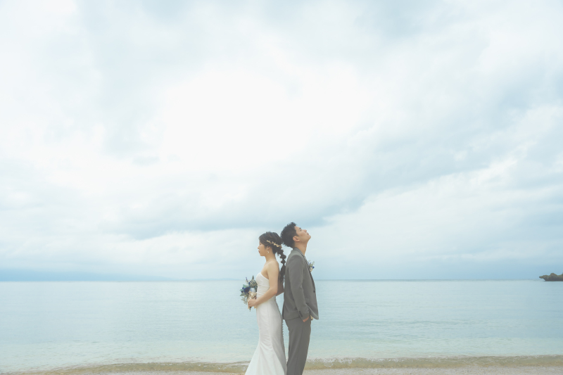 背中合わせのふたり