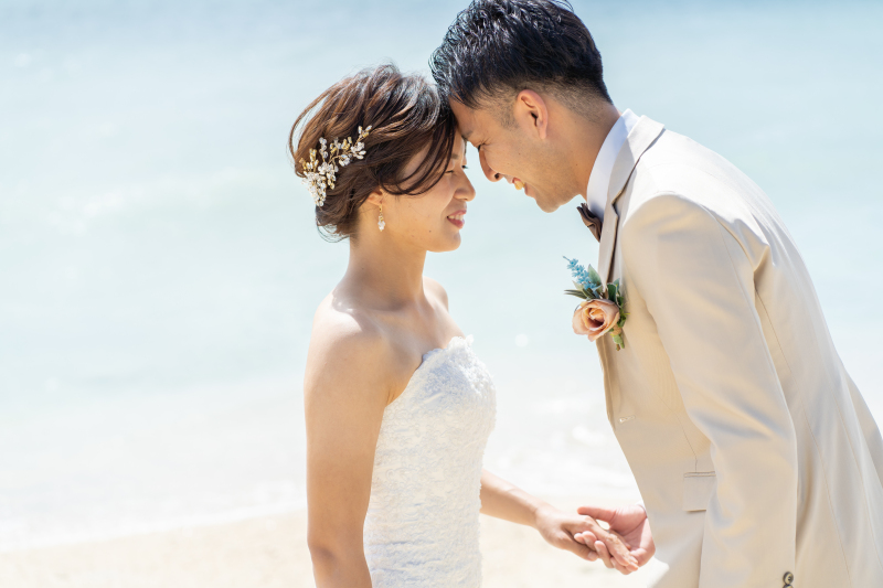 おでこをつけて