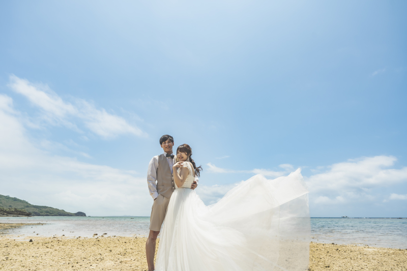 ドレスをふわっと