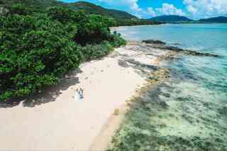 空からのビーチ撮影