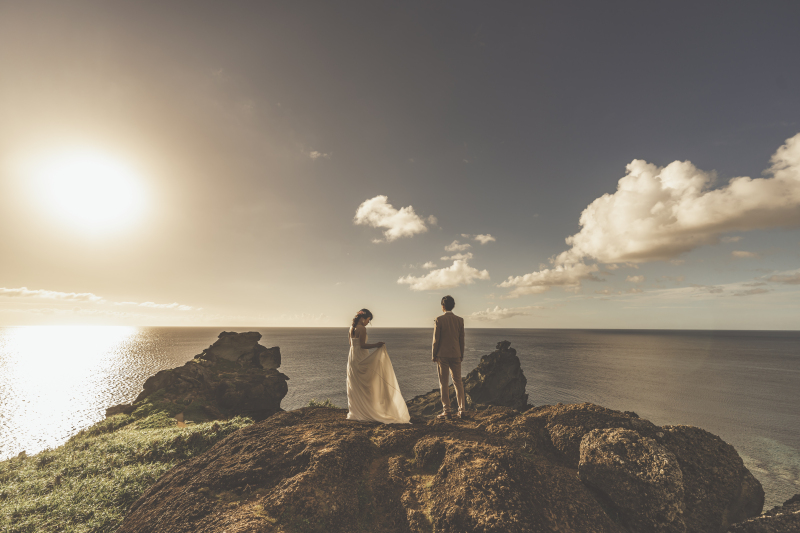 青い景色もオレンジの景色も