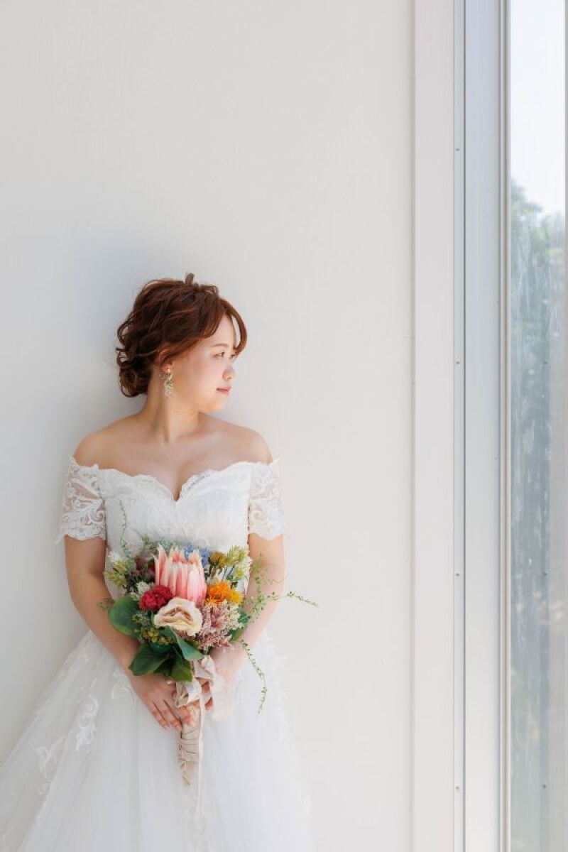 新郎が待つチャペルに