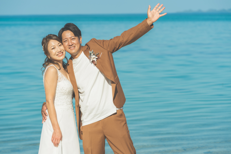 寄り添い合って