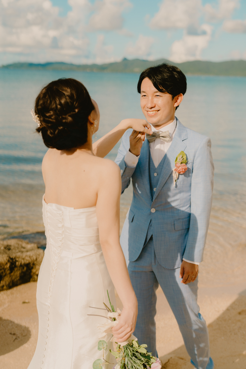 少し照れるような