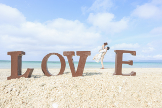 水色のカラードレス