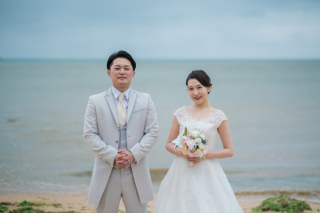 ヘア、衣装チェンジも！チャペルビーチ撮影