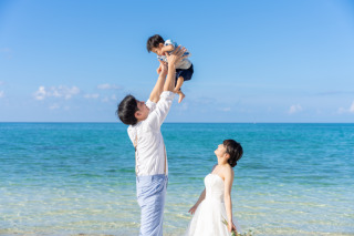 今回はお子様とも撮影！天然ビーチ＆チャペル撮影