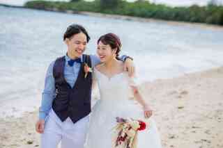 ビーチと洞窟で！！