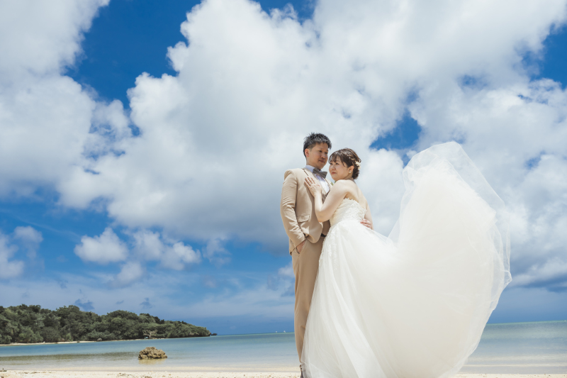 ドレスをふわっと