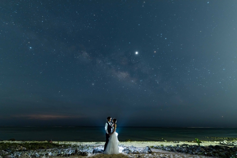 capryフォトウェディング石垣島（キャプリィフォトウェディング石垣島）_夜景で撮影できる