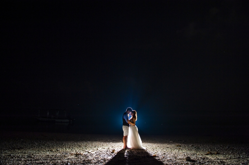 capryフォトウェディング石垣島（キャプリィフォトウェディング石垣島）_夜景で撮影できる