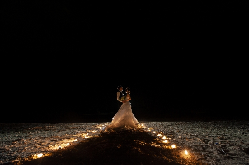 capryフォトウェディング石垣島（キャプリィフォトウェディング石垣島）_夜景で撮影できる