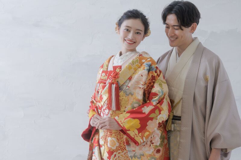 【Photorait限定】1月末まで　全て込みで￥45,000!白無垢×色打掛スタジオ撮影　データ80カット付き