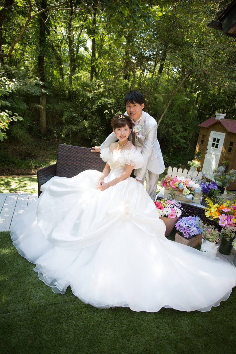 大きなお花のウェディングドレス