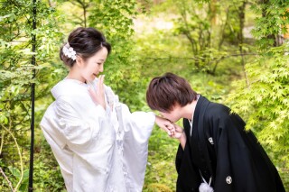 新緑あふれるガーデンにて、フォトウェディング 