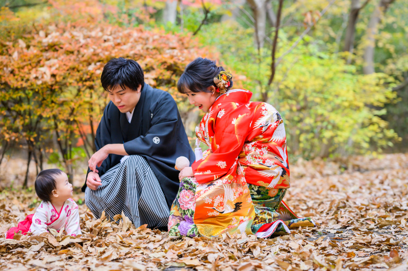 落ち葉の上をお散歩
