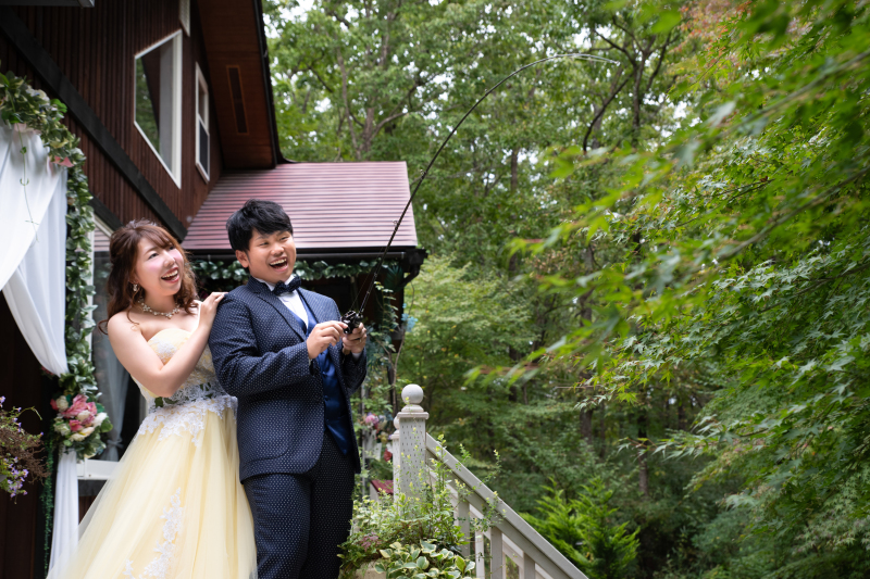思い入れのアイテムとともに貸切ガーデン別荘フォトウェディング♡