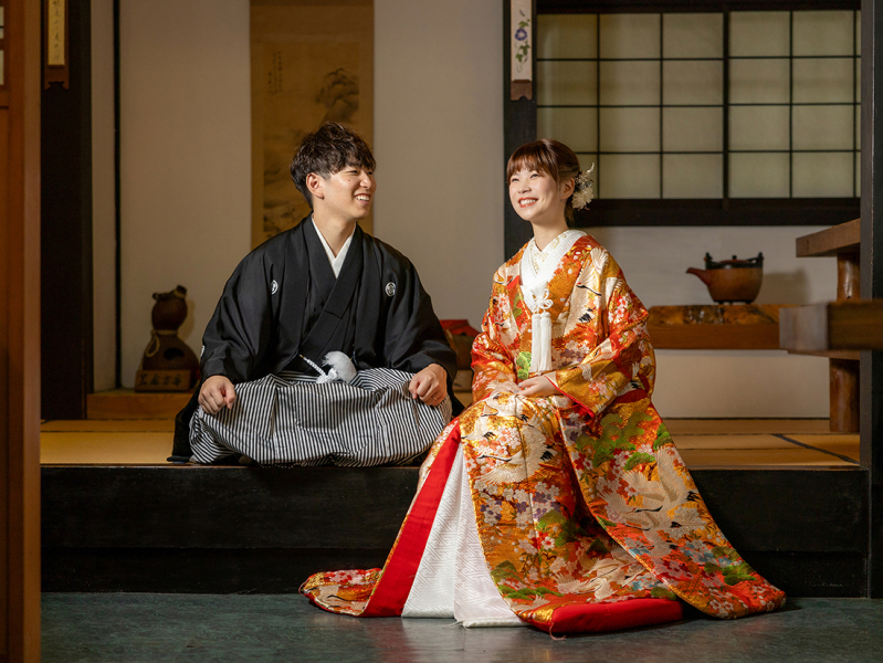 色鮮やかに映える和装