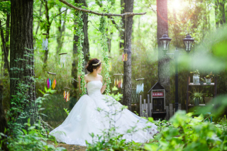 見学時の衣装試着大歓迎！