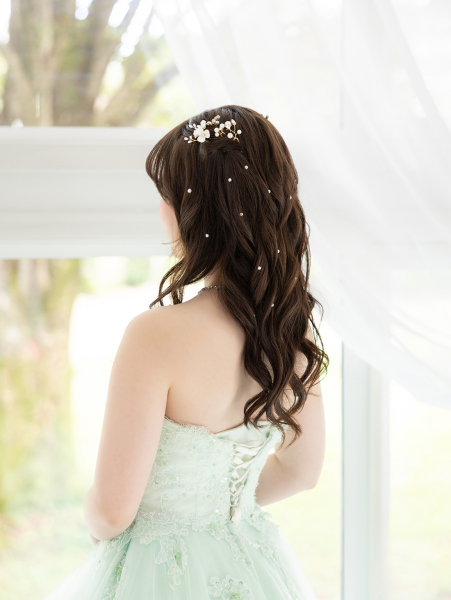 ヘアスタイルも事前に。LINEで送る「希望の画像」