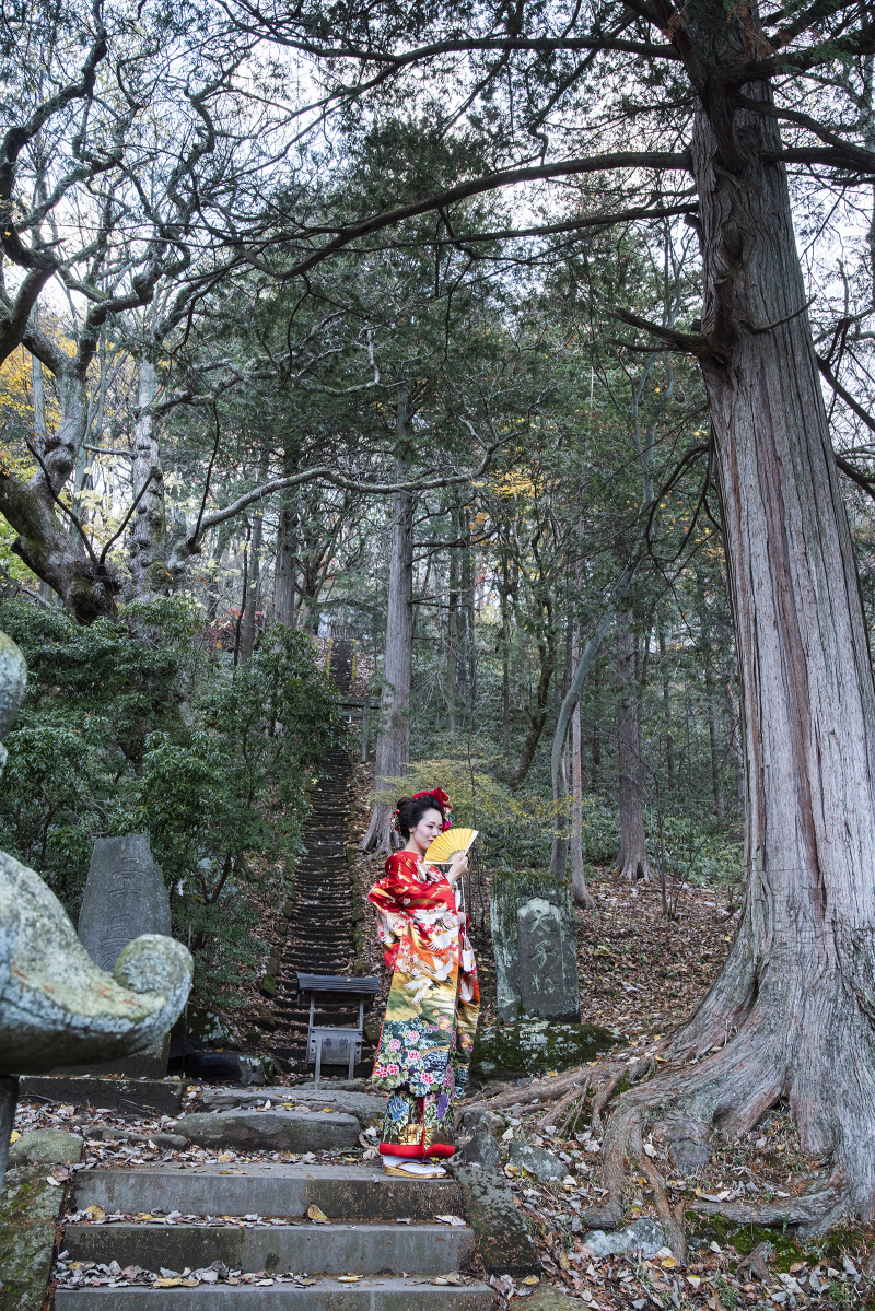 [那須温泉神社＋スタジオ]紅葉や雪撮影も【白無垢＋色打掛　和装2着プラン】