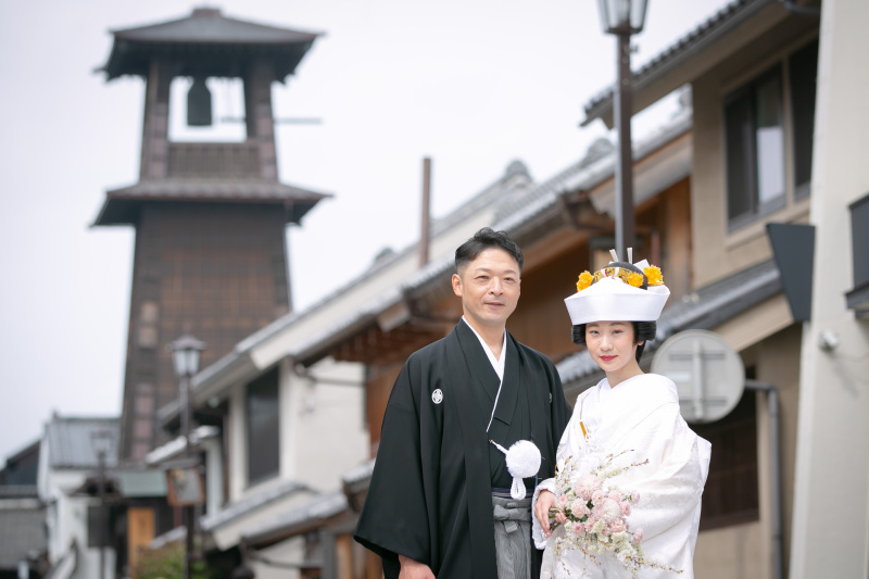 「時の鐘」をバックに