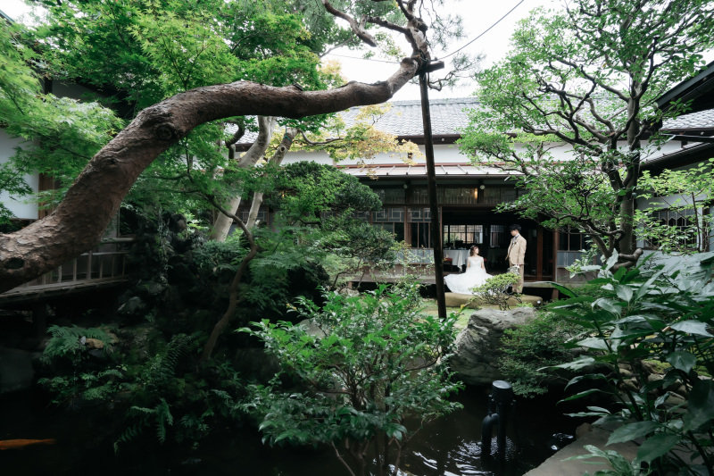 HATSUNEYA GARDEN_庭園で撮影できる