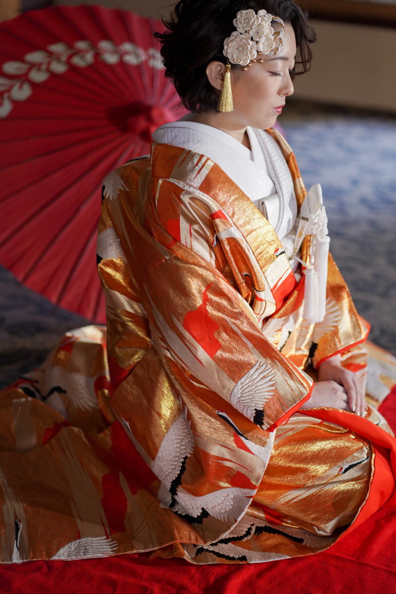 HATSUNEYA GARDEN_色打掛・着物が豊富