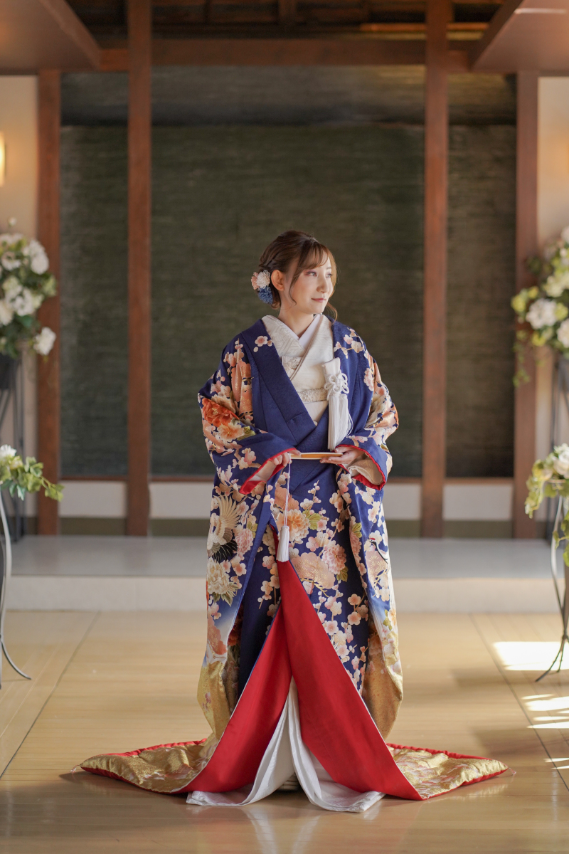 HATSUNEYA GARDEN_色打掛・着物が豊富