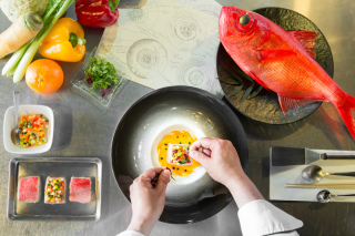【フォト＆会食プラン―和装】美しい日本庭園＆館内撮影1.5ｈ◆フレンチコース6名様分｜データ100カット付